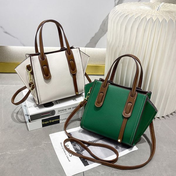 women inclined shoulder bags fashion casual womens bag small handbag totes high-capacity pu leather large volume wholesale girl mobile phone
women inclined shoulder bags fashion casual womens bag small handbag totes high-capacity pu leather large volume wholesale girl mobile phone