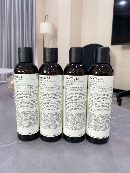 le labo shower gel 237ml santal 33 rose 31 bergamote 22 bath whole body wash fast moisturizing body care shower gel
le labo shower gel 237ml santal 33 rose 31 bergamote 22 bath whole body wash fast moisturizing body care shower gel