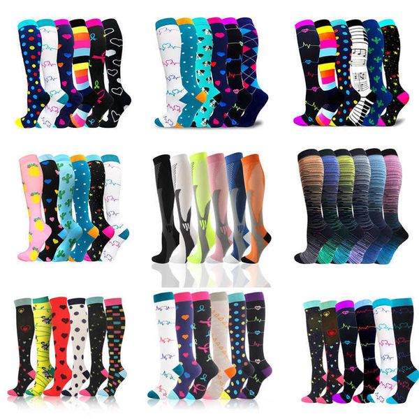 5pc socks hosiery multi pairs compression socks graduated for athelete nurses calf pain varicose veins socks men women for outdoor sports z0, Black;white
5pc socks hosiery multi pairs compression socks graduated for athelete nurses calf pain varicose veins socks men women for outdoor sports z0, Black;white