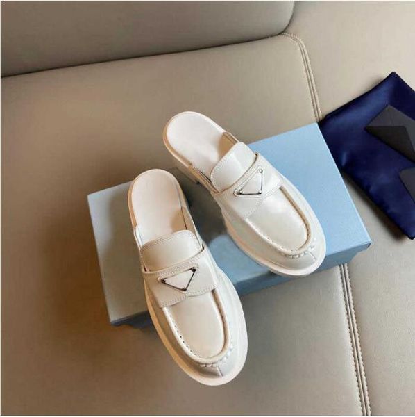 prad with box new prad designer shoes monolith rubber platform women sneakers black shiny leather slipper chunky round head sneaker pointed
prad with box new prad designer shoes monolith rubber platform women sneakers black shiny leather slipper chunky round head sneaker pointed