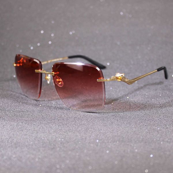 square sunglasses for men and women new designer sun glasses frame diamond cutting fashion eyewear new fashion factory sun glasses 70%off 4j, White;black
square sunglasses for men and women new designer sun glasses frame diamond cutting fashion eyewear new fashion factory sun glasses 70%off 4j, White;black