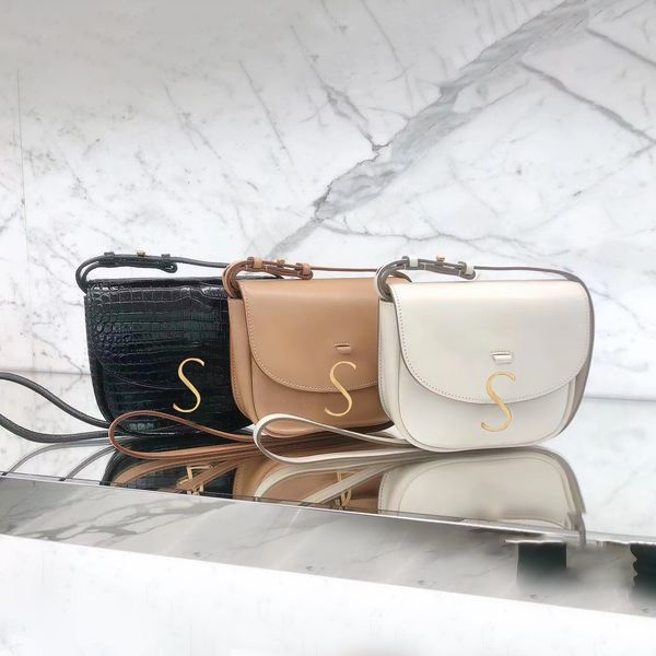 luxurys designer kaia fashion leather crossbody bag totes classic saddle womens hobo clutch postman travel cover hasp metal letter logo mens
luxurys designer kaia fashion leather crossbody bag totes classic saddle womens hobo clutch postman travel cover hasp metal letter logo mens