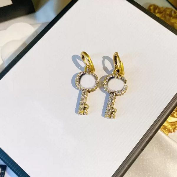 personality letter diamond pendant hoop earrings aretes women earring key shape crystal eardrop party anniversary gift, Golden;silver
personality letter diamond pendant hoop earrings aretes women earring key shape crystal eardrop party anniversary gift, Golden;silver