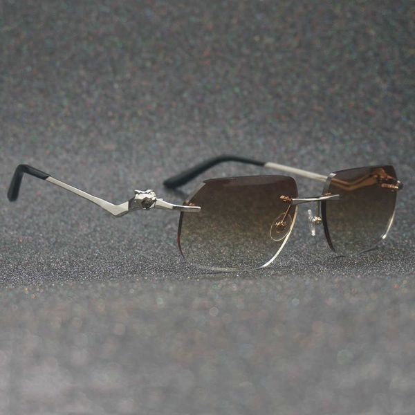 luxury sunglasses for men and women new designer sun glasses frame decoration accessories fashion eyewear new fashion factory sun glasses 70, White;black
luxury sunglasses for men and women new designer sun glasses frame decoration accessories fashion eyewear new fashion factory sun glasses 70, White;black