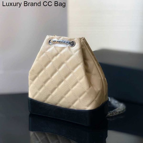 cc backpack style 2023ss france womens vintage drawstring backpack bags calfskin classical quilted aged silver hardware chain crossbody shou
cc backpack style 2023ss france womens vintage drawstring backpack bags calfskin classical quilted aged silver hardware chain crossbody shou
