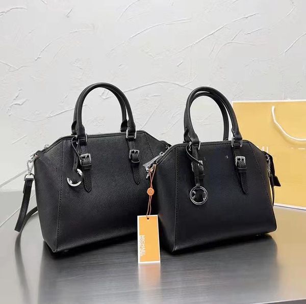 new luxury fashion bags texture mini generation women's cowhide shoulder handbag ladies shoulder handbags designer bags purse
new luxury fashion bags texture mini generation women's cowhide shoulder handbag ladies shoulder handbags designer bags purse