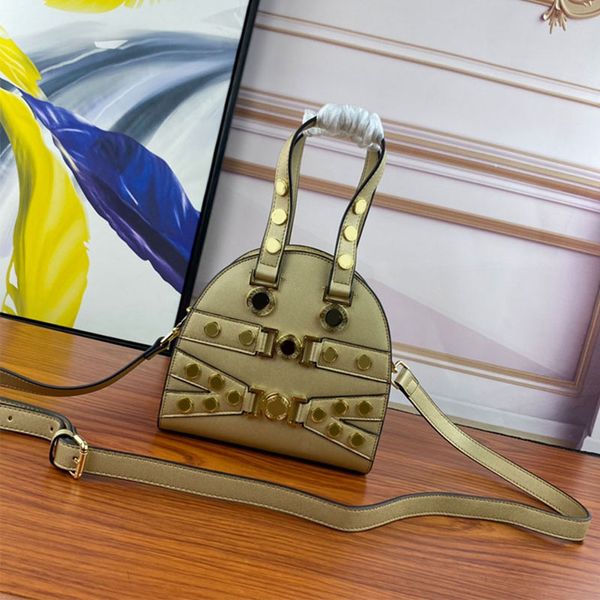 fashion crossbody bag handbags women shoulder bags genuine leather metal hardware zipper closure removable adjustable strap travel tote purs
fashion crossbody bag handbags women shoulder bags genuine leather metal hardware zipper closure removable adjustable strap travel tote purs