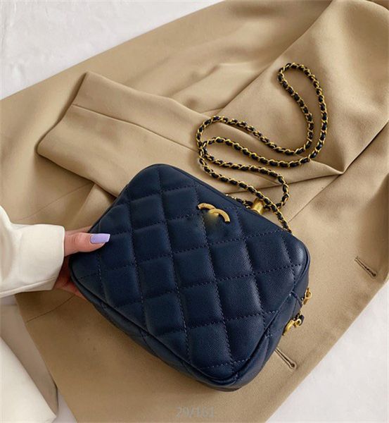 chanei camera bag crossbody bag makeup bags cosmetic bagss crossbody bags for women shouder bag chain with adjustable button purse 20x15x7cm
chanei camera bag crossbody bag makeup bags cosmetic bagss crossbody bags for women shouder bag chain with adjustable button purse 20x15x7cm