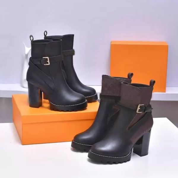 martin boots designer ankle boot lady high heels women shoes woman cowhide zipper metal buckle leather fashion autumn winter thick heel larg, Black
martin boots designer ankle boot lady high heels women shoes woman cowhide zipper metal buckle leather fashion autumn winter thick heel larg, Black