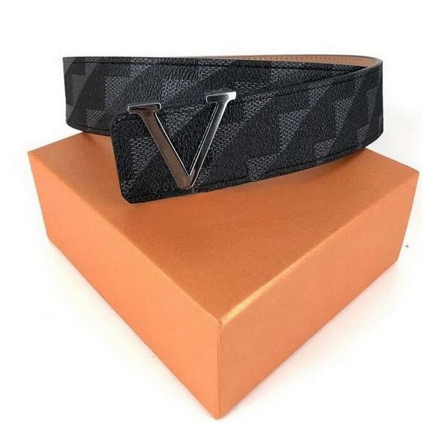 plaid old flower striped leather belt fashion luxury designer men and women high-quality belt 3.8cm, Black;brown
plaid old flower striped leather belt fashion luxury designer men and women high-quality belt 3.8cm, Black;brown