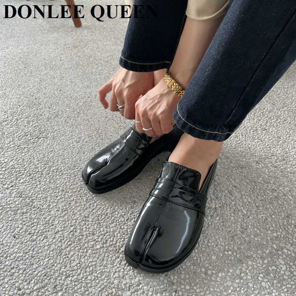 fashion split toe flats shoes women slip on casual loafer chunky heel british oxford 2021 autumn footwear zapatos de mujer 0220, Black
fashion split toe flats shoes women slip on casual loafer chunky heel british oxford 2021 autumn footwear zapatos de mujer 0220, Black