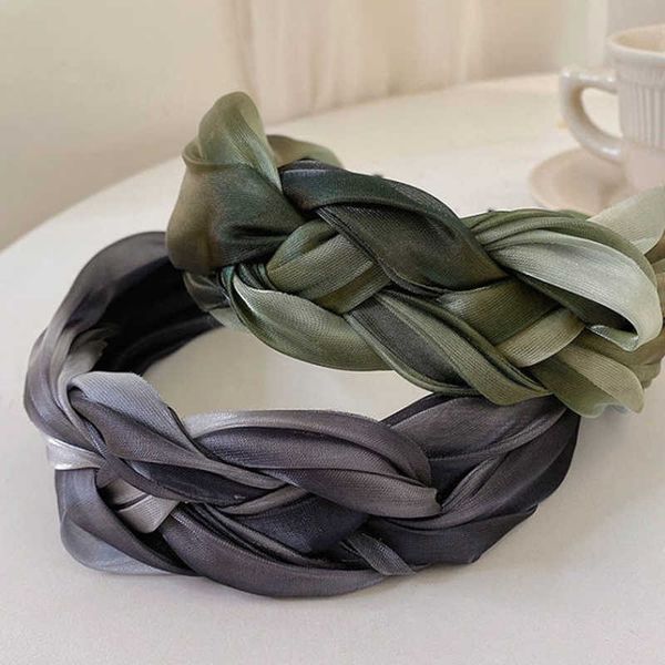 hair clips barrettes new fashion korean glitter silk lace gauze headband wide side multilayer cross knot headband solid braid headwear for w, Golden;silver
hair clips barrettes new fashion korean glitter silk lace gauze headband wide side multilayer cross knot headband solid braid headwear for w, Golden;silver