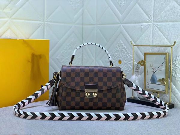 embroidered fabric bag handbag designer bags woman shopping bag classic tote backpack handbags m1523
embroidered fabric bag handbag designer bags woman shopping bag classic tote backpack handbags m1523
