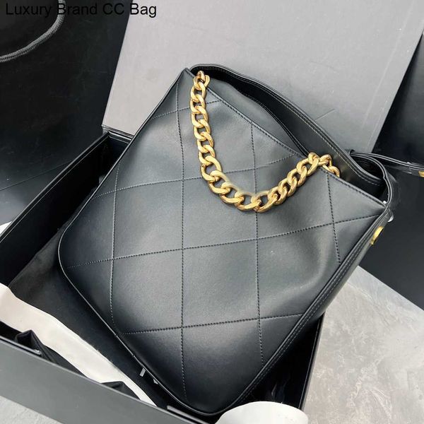 cc cross body vintage cc handle bucket bags women white luxury bags classic 19 shoulder bags real leather quilted large purse popular hobo c
cc cross body vintage cc handle bucket bags women white luxury bags classic 19 shoulder bags real leather quilted large purse popular hobo c