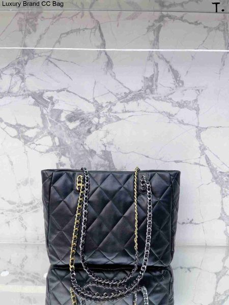 cc cross body 2023 latest women luxury handbag designer large tote bag real leather lady shoulder bags classic brand y crossbody fashion bea
cc cross body 2023 latest women luxury handbag designer large tote bag real leather lady shoulder bags classic brand y crossbody fashion bea