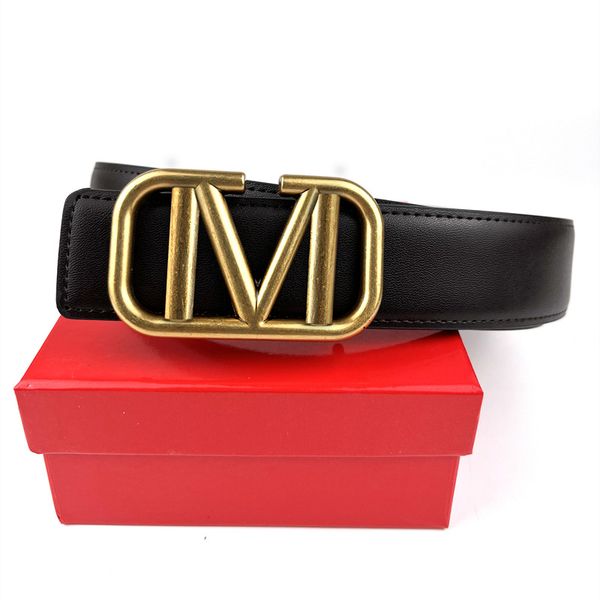 men women designers belts classic fashion luxury casual letter smooth buckle womens mens belt width 3.8cm with box, Black;brown
men women designers belts classic fashion luxury casual letter smooth buckle womens mens belt width 3.8cm with box, Black;brown