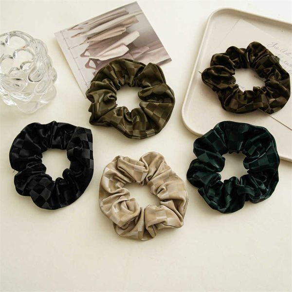 hair clips barrettes wholesale 2022 hair accessories women autumn and winter leather hair scrunchies women check pattern elastic hair band j, Golden;silver
hair clips barrettes wholesale 2022 hair accessories women autumn and winter leather hair scrunchies women check pattern elastic hair band j, Golden;silver