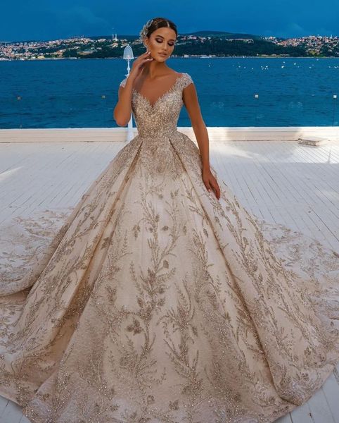 luxury ball gown wedding dresses sleeveless v neck sequins appliques beaded 3d lace shiny ruffles bridal gowns diamonds plus size custom mad, White
luxury ball gown wedding dresses sleeveless v neck sequins appliques beaded 3d lace shiny ruffles bridal gowns diamonds plus size custom mad, White
