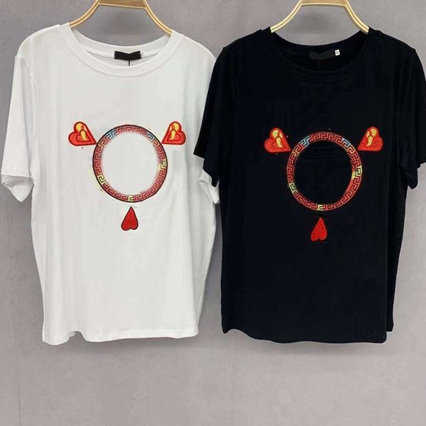 23ss designer brand short sleeve t-shirt round neck letter embroidered pure cotton men women same style clothing, White;black
23ss designer brand short sleeve t-shirt round neck letter embroidered pure cotton men women same style clothing, White;black