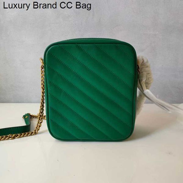 cc cross body inclined shoulder bag solid color cowhide single shoulder chain bag soft face
cc cross body inclined shoulder bag solid color cowhide single shoulder chain bag soft face