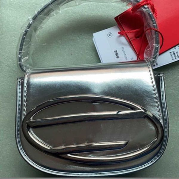 10 styles die shoulder bags luxury women handle handbags diamond purse designer leather underarm flap denim bag fashion handbags 230215
10 styles die shoulder bags luxury women handle handbags diamond purse designer leather underarm flap denim bag fashion handbags 230215
