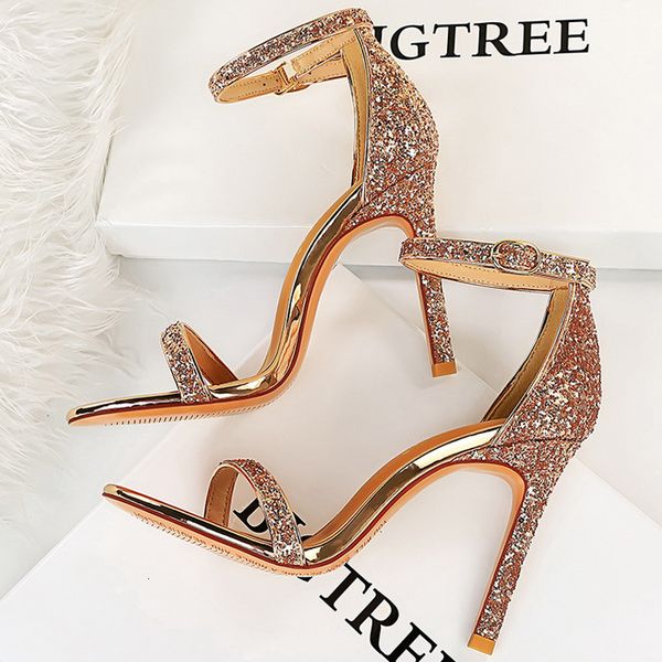 dress shoes bigtree shoes high heels women pumps sparkle sequins stiletto heels cm party shoes women heels summer women sandals 230221, Black
dress shoes bigtree shoes high heels women pumps sparkle sequins stiletto heels cm party shoes women heels summer women sandals 230221, Black