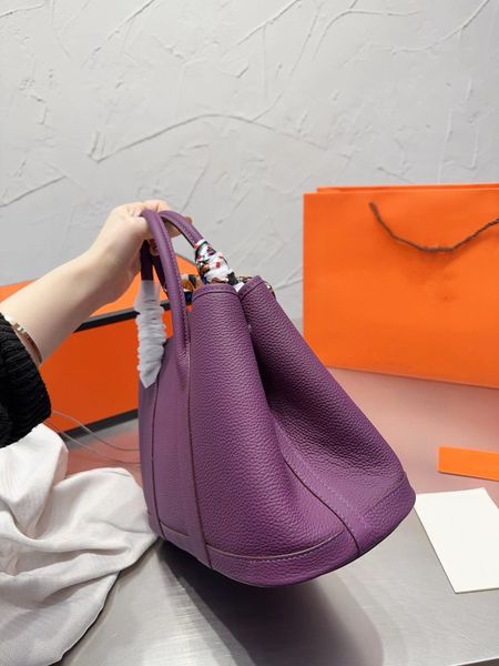 designer h ermes tote bags for sale garden famous handbag bag women handbag brand leather 5a quality one shoulder shopping bag large capaci
designer h ermes tote bags for sale garden famous handbag bag women handbag brand leather 5a quality one shoulder shopping bag large capaci