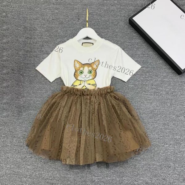 designer baby kids clothing sets girls luxury dress boys sporty suits childrens classic brand clothes fashion clothing summer tshirt suit al, White
designer baby kids clothing sets girls luxury dress boys sporty suits childrens classic brand clothes fashion clothing summer tshirt suit al, White