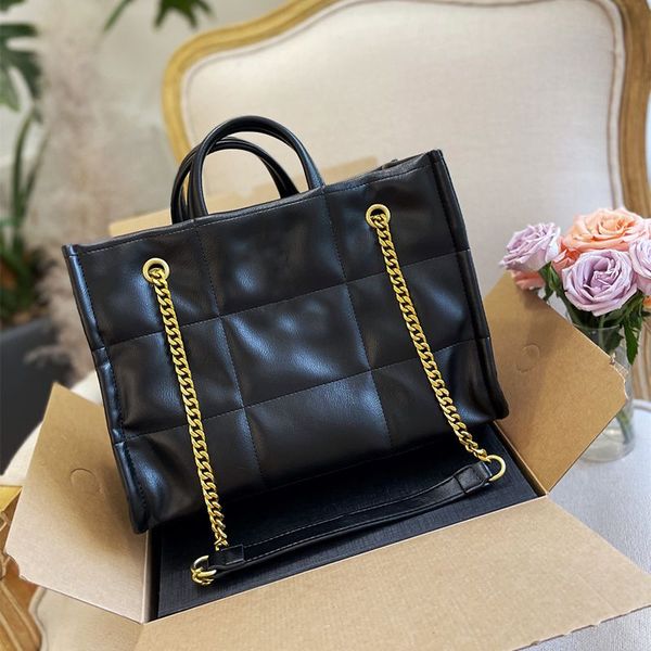 luxury brand cotton clothing chain shopping bag classic black designer bag fashion shoulder bag cross shoulder bag women's retro wallet
luxury brand cotton clothing chain shopping bag classic black designer bag fashion shoulder bag cross shoulder bag women's retro wallet