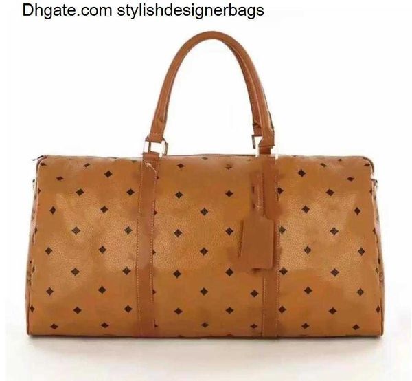 duffel bags 2022 luxury fashion men women high-quality travel duffle bags brand designer luggage handbags large capacity sport bag size 45cm
duffel bags 2022 luxury fashion men women high-quality travel duffle bags brand designer luggage handbags large capacity sport bag size 45cm