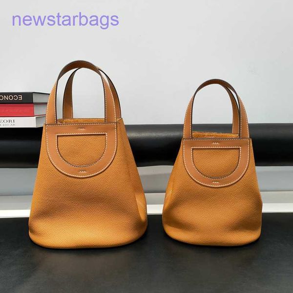 designer herme picotin lock bags for sale new style simple leather shoulder bag with layer cowhide wide strap bucket horseshoe basket portab
designer herme picotin lock bags for sale new style simple leather shoulder bag with layer cowhide wide strap bucket horseshoe basket portab