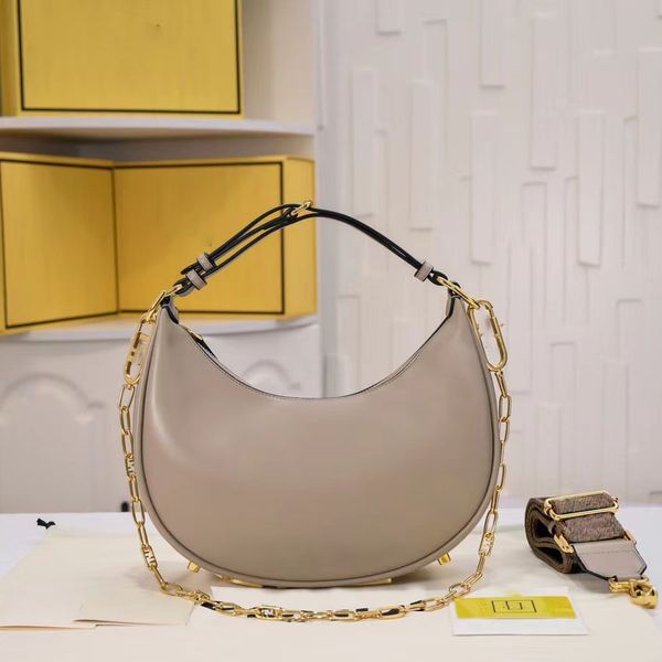 2023 designer handbag shoulder channel chain bag clutch flap handbag wallet check velvet line wallet double letter solid moon stripe luxury
2023 designer handbag shoulder channel chain bag clutch flap handbag wallet check velvet line wallet double letter solid moon stripe luxury