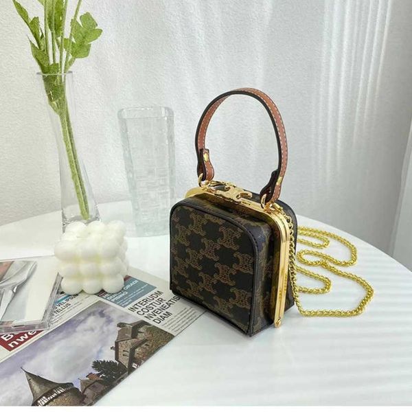 fashion shoulder bags women leather women's bag leather mini shoulder chain red purse outdoor travel handbags 49%off
fashion shoulder bags women leather women's bag leather mini shoulder chain red purse outdoor travel handbags 49%off