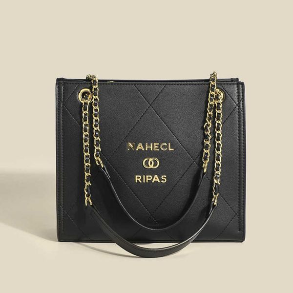 1pcs bags for women 49%off small chain large capacity versatile tote women's shoulder bag messenger handbags female fashion
1pcs bags for women 49%off small chain large capacity versatile tote women's shoulder bag messenger handbags female fashion