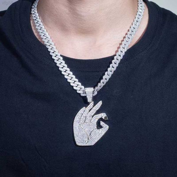 14k 18k silver moissanite diamond iced out hip hop pendant gems custom letter necklace hand setting
14k 18k silver moissanite diamond iced out hip hop pendant gems custom letter necklace hand setting