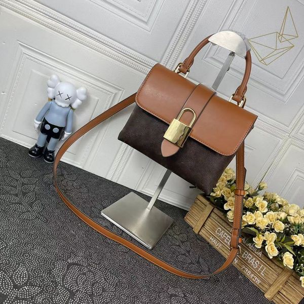 shoulder bags fashion bags women luxurys designers bags handbag women handbags lady messenger fashion shoulder bag luxury crossbody tote wal
shoulder bags fashion bags women luxurys designers bags handbag women handbags lady messenger fashion shoulder bag luxury crossbody tote wal