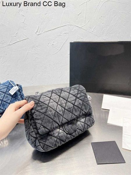 cc cross body new popular shoulder bags designer crossbody bag denim mood flap wallet printed quilted small embroidery shopping bag sliver c
cc cross body new popular shoulder bags designer crossbody bag denim mood flap wallet printed quilted small embroidery shopping bag sliver c