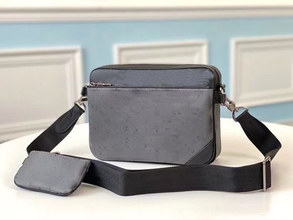 handbags men leather trio messenger bags luxury shoulder bag make up bag designer handbag tote man's bag m69443
handbags men leather trio messenger bags luxury shoulder bag make up bag designer handbag tote man's bag m69443