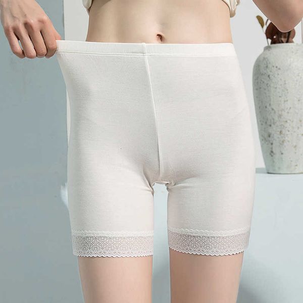Women's safety pants Tanger spring and summer silk leggings lace sexy anti passing light mulberry slim fit three-part upscale, Black2
Women's safety pants Tanger spring and summer silk leggings lace sexy anti passing light mulberry slim fit three-part upscale, Black2