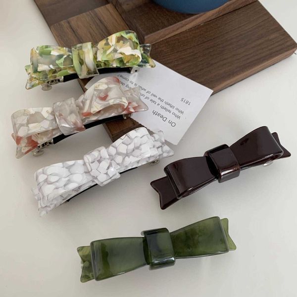 hair clips barrettes wholesale ins selling retro 85cm textured bow hairpin side clip for fashionable girls unique acetate hair accessories j, Golden;silver
hair clips barrettes wholesale ins selling retro 85cm textured bow hairpin side clip for fashionable girls unique acetate hair accessories j, Golden;silver