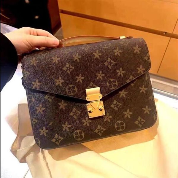 in stocks handbags classic crossbody bag women leather flower handbag tote messenger shoulder purses bags woman 2022 239b
in stocks handbags classic crossbody bag women leather flower handbag tote messenger shoulder purses bags woman 2022 239b