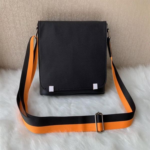 men handbags purses messenger bag classic style fashion bags women bag shoulder bags lady totes handbags222s
men handbags purses messenger bag classic style fashion bags women bag shoulder bags lady totes handbags222s