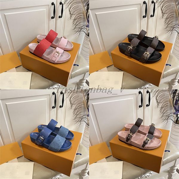 new designer slippers women slippers classic platform sandals summer low-key flip flops women shoes metal buckle sandal, Black
new designer slippers women slippers classic platform sandals summer low-key flip flops women shoes metal buckle sandal, Black