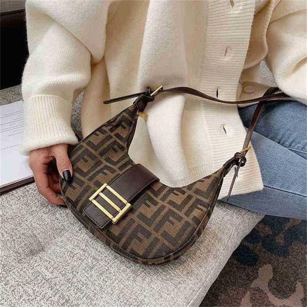 clearance outlets online purses club printing texture retro underarm bag versatile one shoulder messenger bag
clearance outlets online purses club printing texture retro underarm bag versatile one shoulder messenger bag