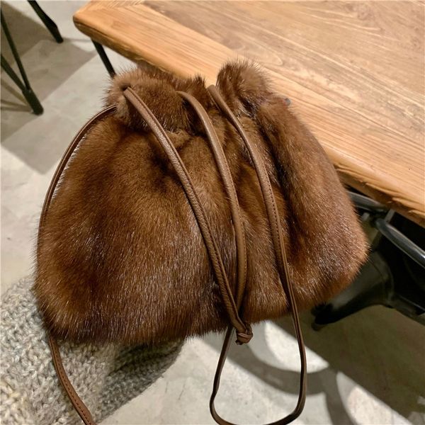 waist bags ladies real mink messenger fashion shoulder fluffy fur drawstring 230223
waist bags ladies real mink messenger fashion shoulder fluffy fur drawstring 230223