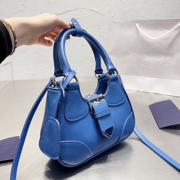 bags totes handbag designer bag women classic imitation brand black stitching leather nylon shoulder bag versatile commuting party dinner br
bags totes handbag designer bag women classic imitation brand black stitching leather nylon shoulder bag versatile commuting party dinner br