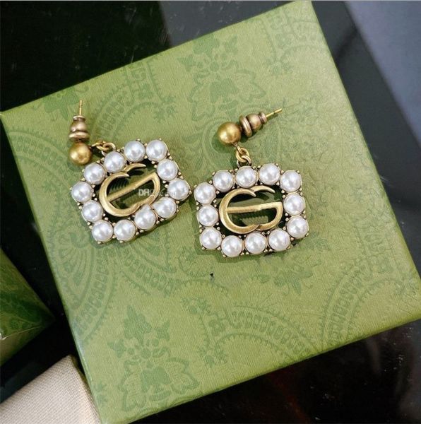 designer earring letter double g logo stud earing luxury women fashion hoop jewelry metal ggity earring dfghdfgvc, Golden;silver
designer earring letter double g logo stud earing luxury women fashion hoop jewelry metal ggity earring dfghdfgvc, Golden;silver