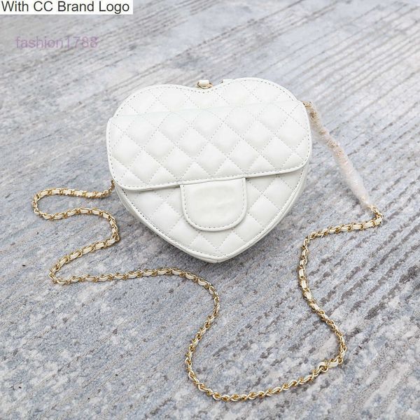 cc evening bags evening bags new heartshaped women's bag designer bag luxury shoulder messenger chain fashion compact and convenient
cc evening bags evening bags new heartshaped women's bag designer bag luxury shoulder messenger chain fashion compact and convenient