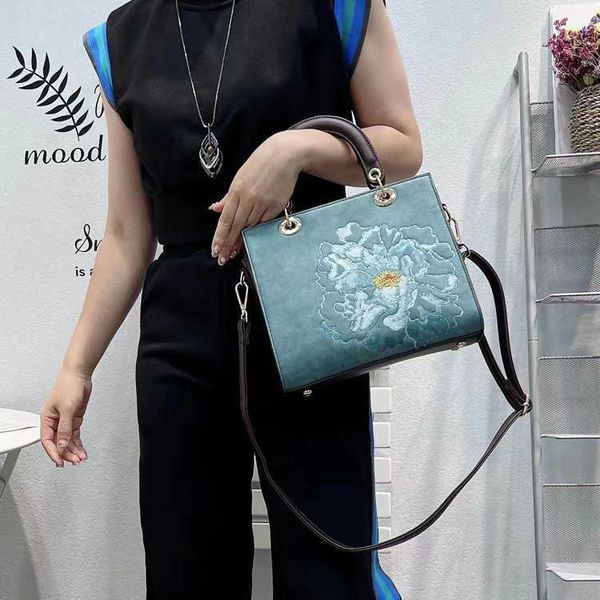 totes chinese aesthetics new embroidery with cheongsam cotton hemp handheld shoulder women's bag bags handbags women
totes chinese aesthetics new embroidery with cheongsam cotton hemp handheld shoulder women's bag bags handbags women