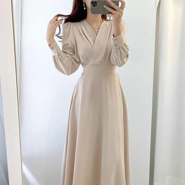 casual dresses harajuku v-neck puff sleeve a-line maxi dresses for woman women solid color midi robe korean office dresses elegant spring 23, Black;gray
casual dresses harajuku v-neck puff sleeve a-line maxi dresses for woman women solid color midi robe korean office dresses elegant spring 23, Black;gray